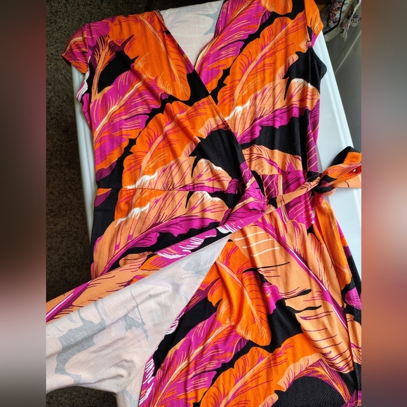 Old Navy Wrap Sundress Knee length Tropical Beach Orange Pink Vibrant sz L. - Picture 3 of 17